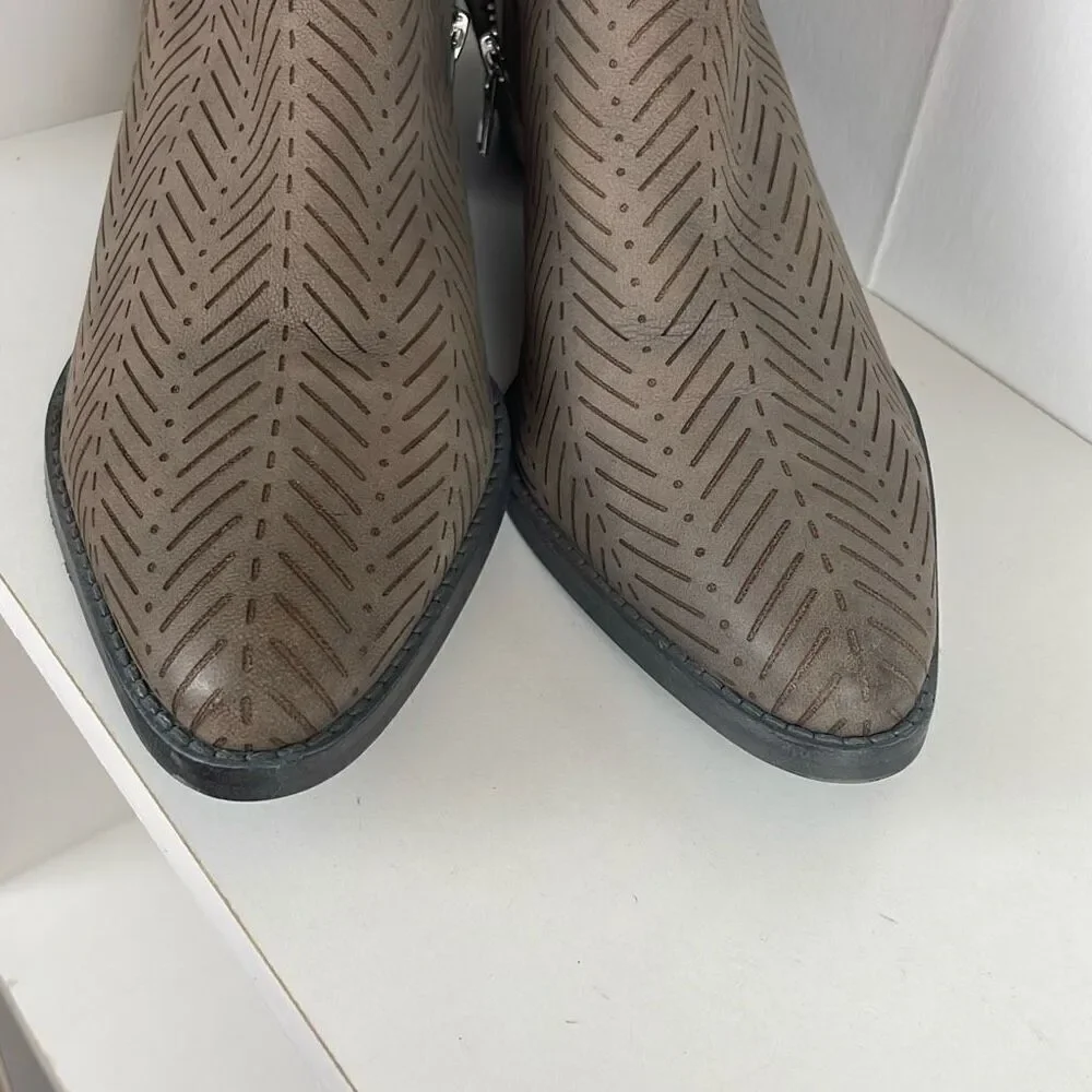 Leather Embossed Ankle Boots 11
